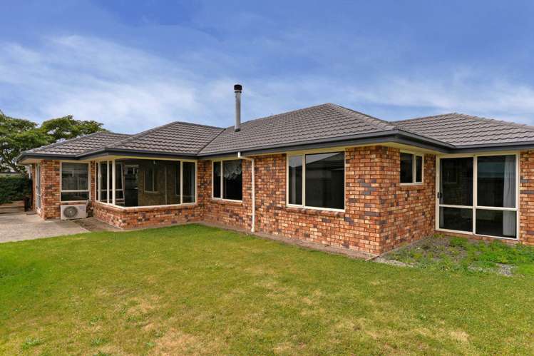 8 Holcroft Place Stoke_3