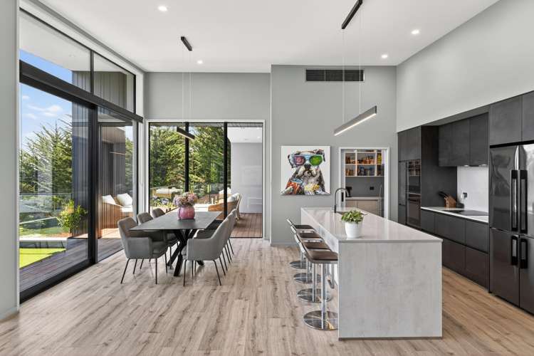 13 Redmund Spur Road_2