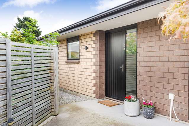 Private, Modern & Easy-Care Living
