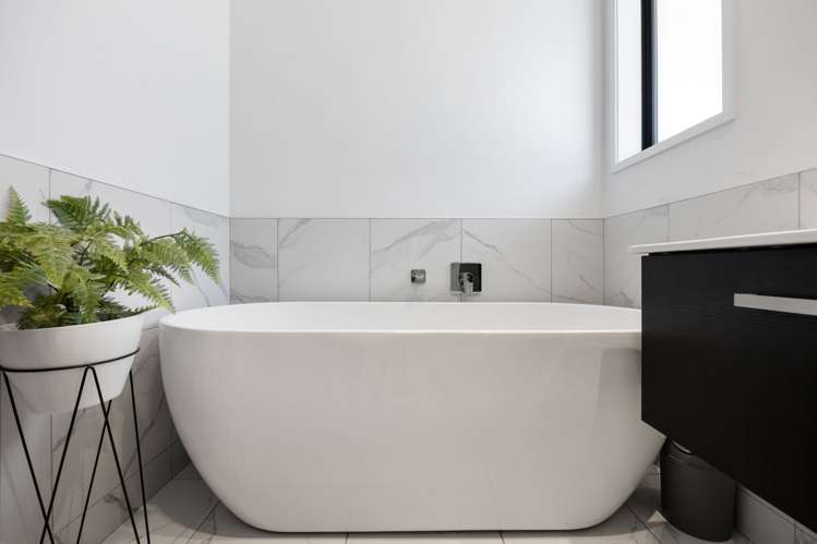 7 Hyatt Close Leamington_20