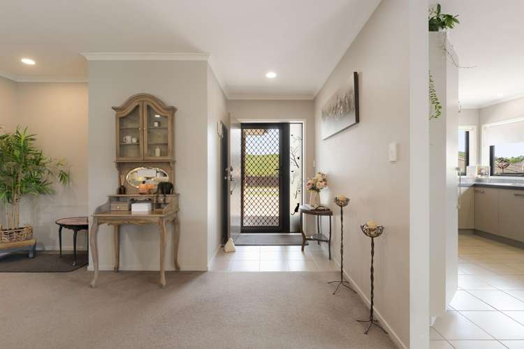 4 Gina Way Welcome Bay_7