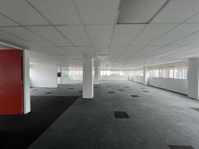 Full floor office - Webb Street