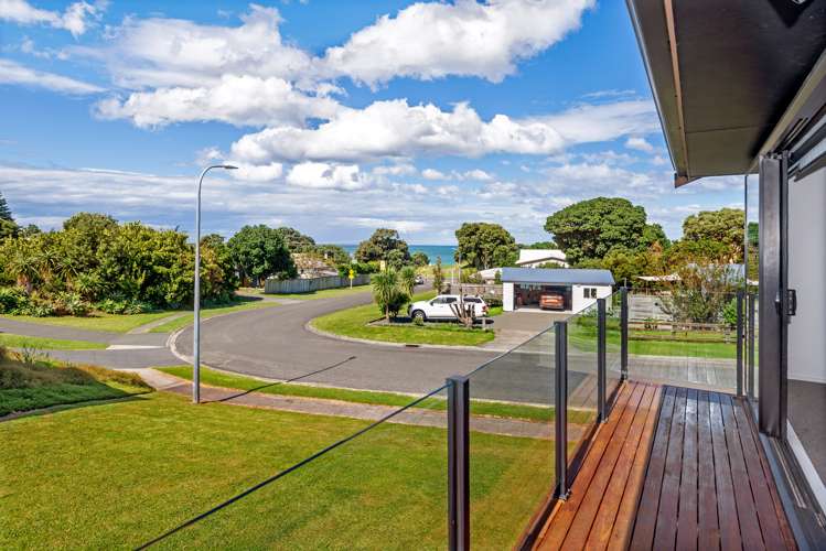 13 Sandy Cove Wainui_25