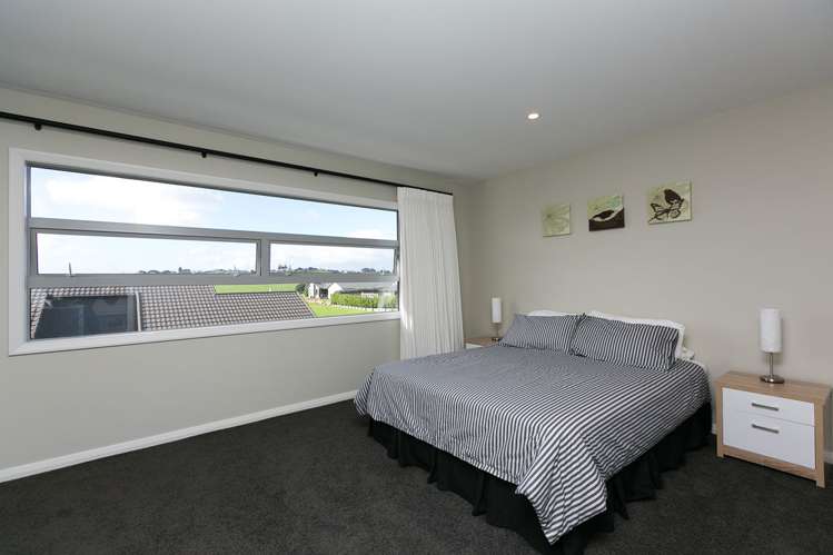 8 Saint Andrews Parkway Waiwhakaiho_15