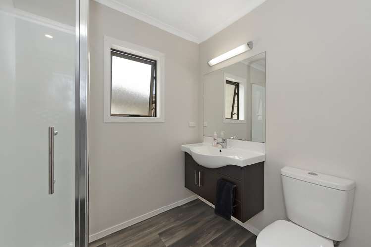 5/52 Cook Street Hamilton East_8