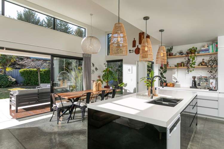 21 Hewson Crescent Lake Hawea_1