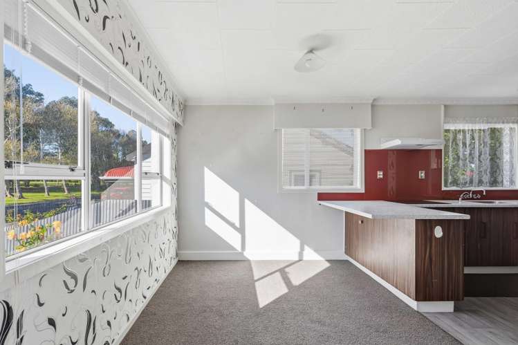 206 Kelvin Street Avenal_5