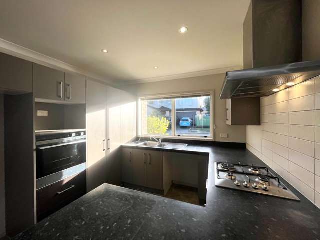 3 Villarosa Lane Flat Bush_4