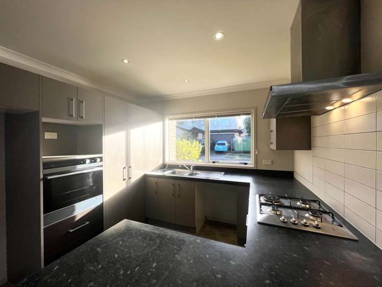 3 Villarosa Lane Flat Bush_4