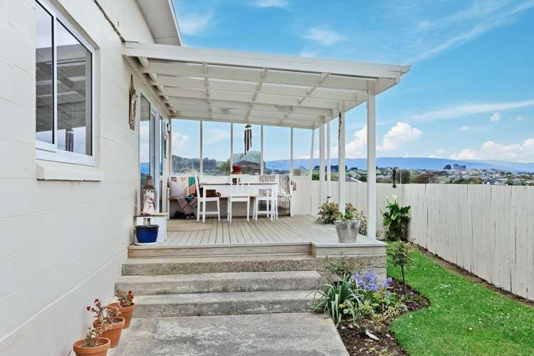 22 Hamlet Street Riverton_15