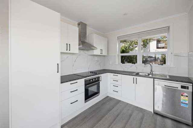75 Awaroa Road Sunnyvale_1