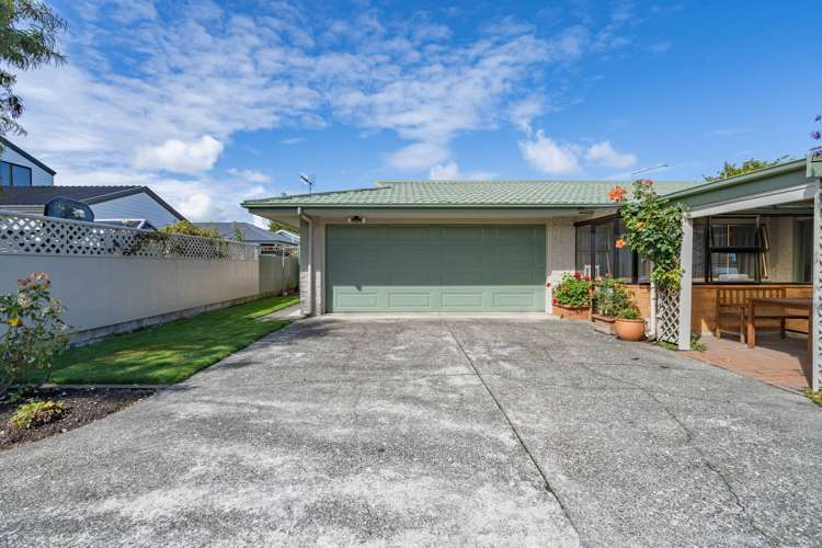 259 Queens Drive Windsor_28