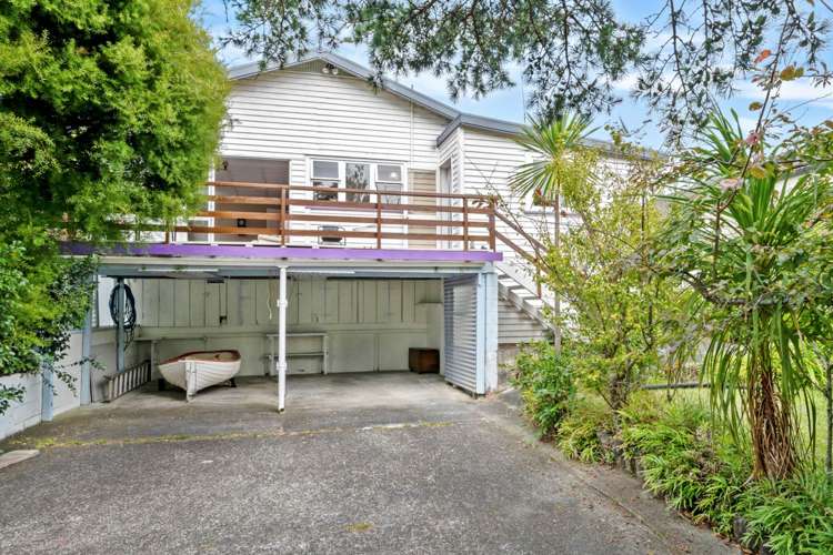 5 Lyons Avenue Murrays Bay_2