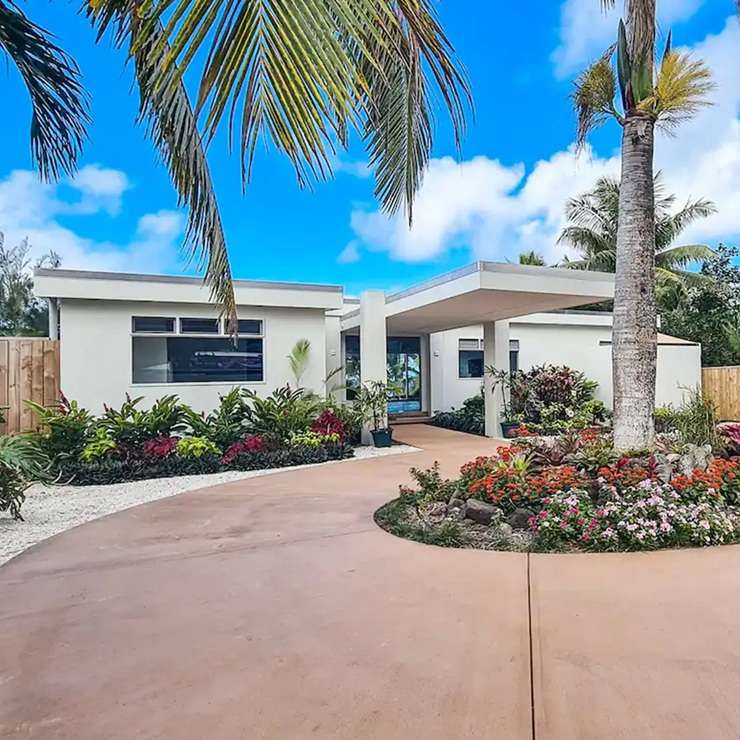 Mike Pero’s lifestyle block at 256B Point Wells Road, at Point Wells, comes with plans for a luxury home, pictured above. Photo / Supplied
