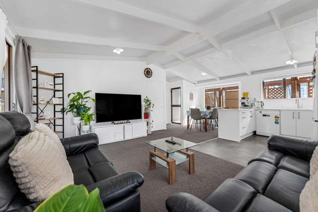 4A Gallony Avenue Massey_4