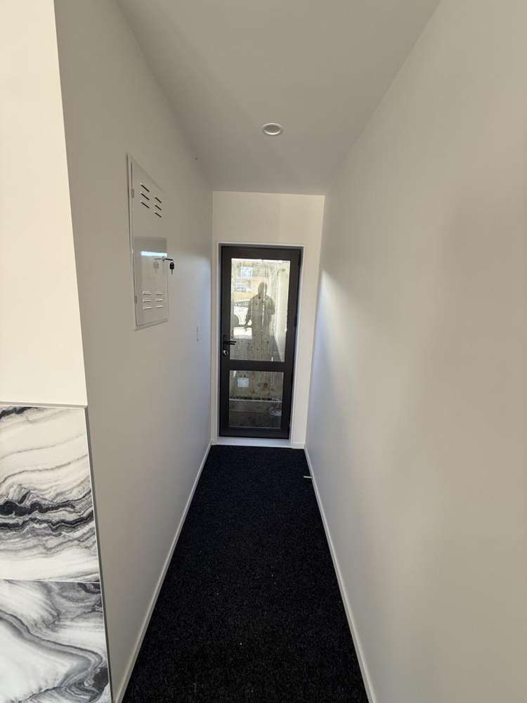 44A Orams Road Hill Park_14