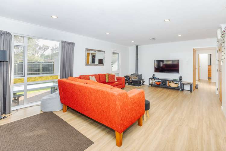 7 Connolly Place Huntly_12