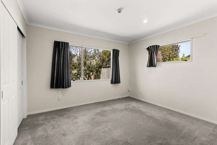 73 Kensington Drive Taradale_6