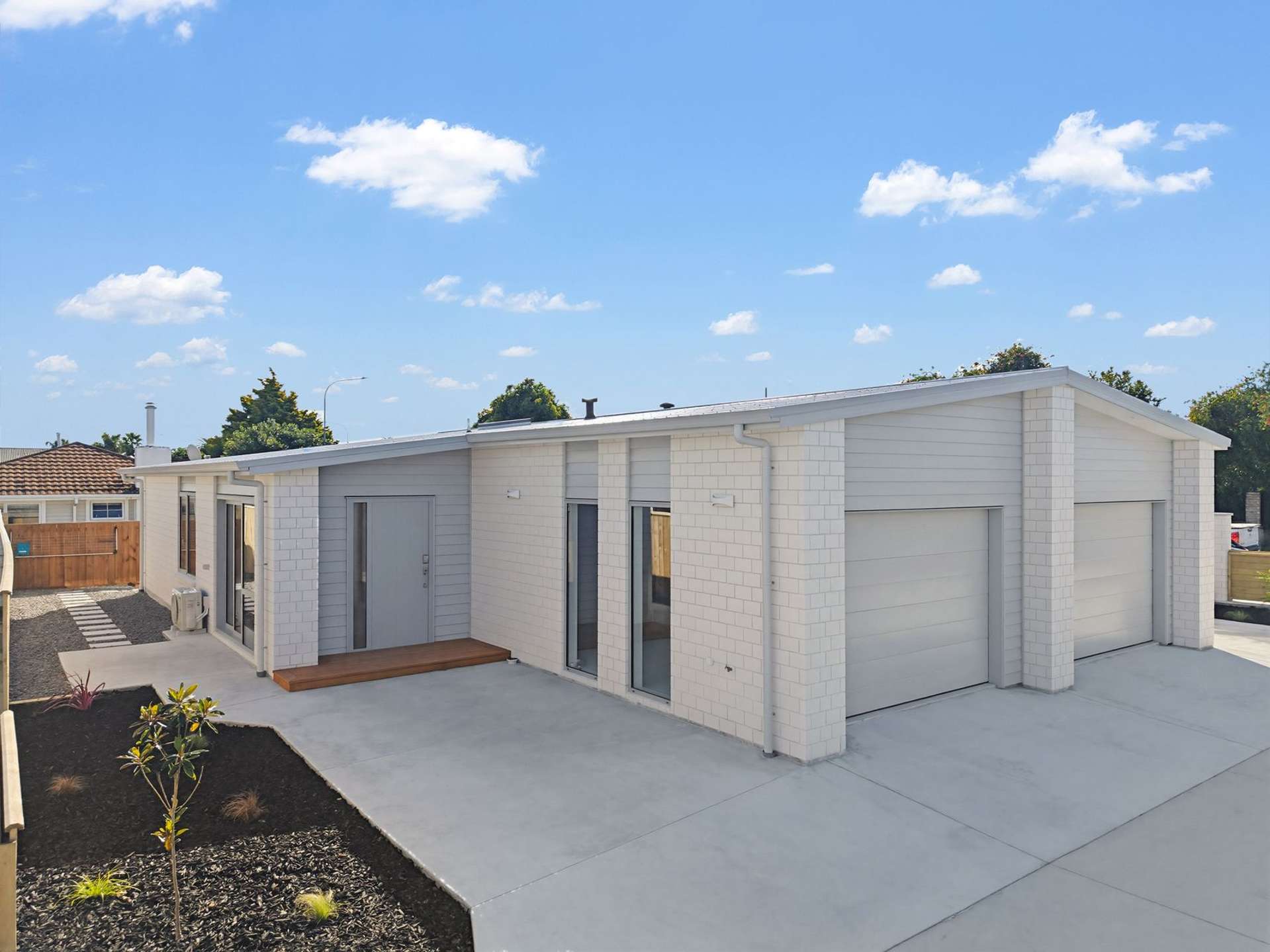 2/11 Landing Road Whakatane_0