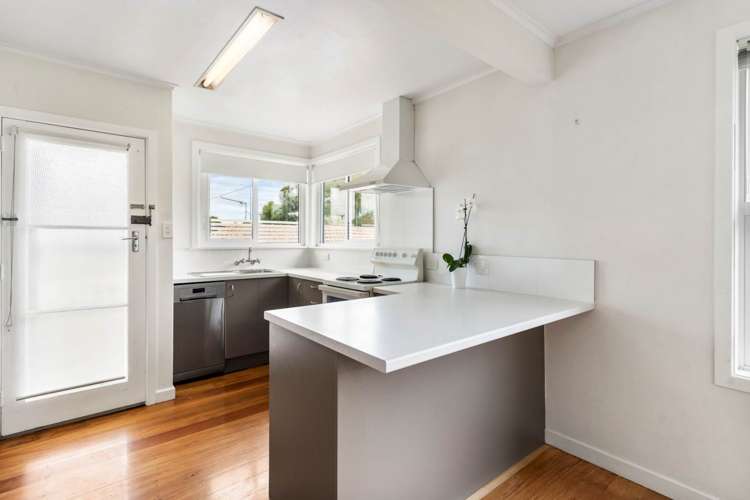 1 Novar Place Point Chevalier_7