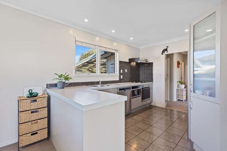 2 Longwood Lane Otumoetai_10