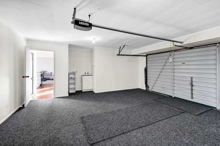 94 Riversdale Drive Merrilands_18