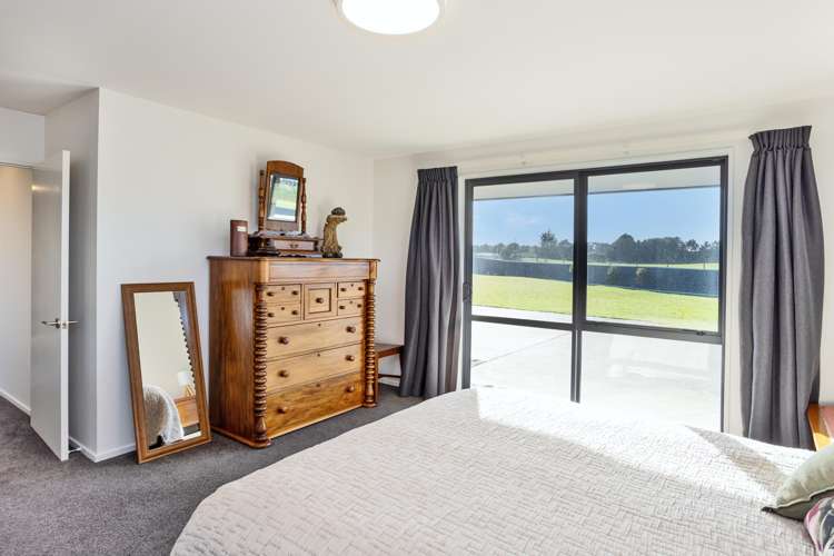 305 Oreti Road Otatara_14