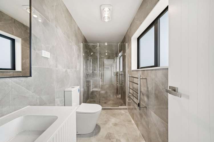 9 Eastglen Road Glen Eden_8