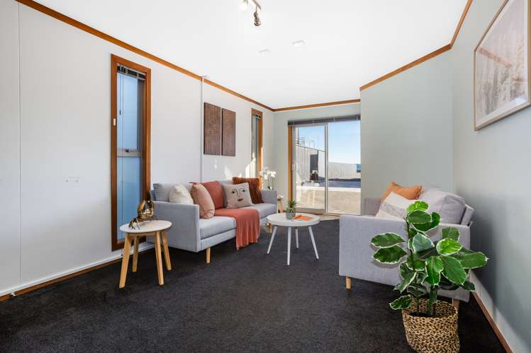 7a Sunset Parade Plimmerton_14