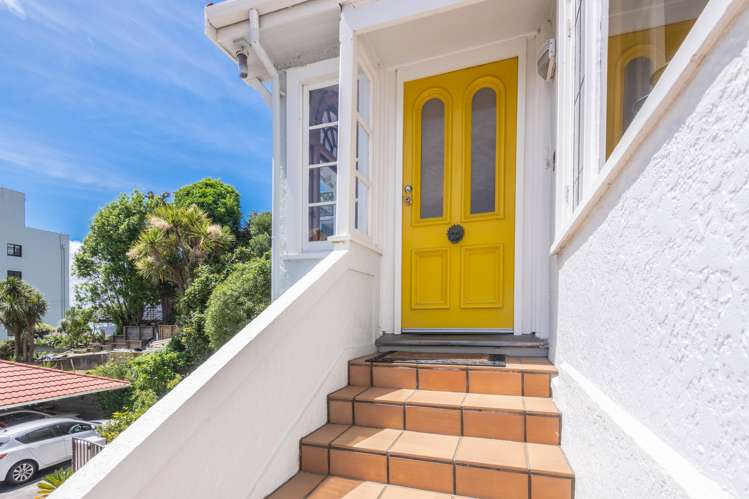 210 Oriental Parade Oriental Bay_4