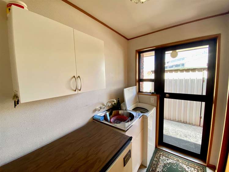 20 High Street Balclutha_13