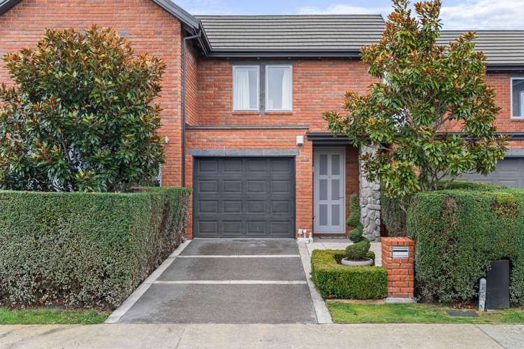 7 Henley Green Northwood_11