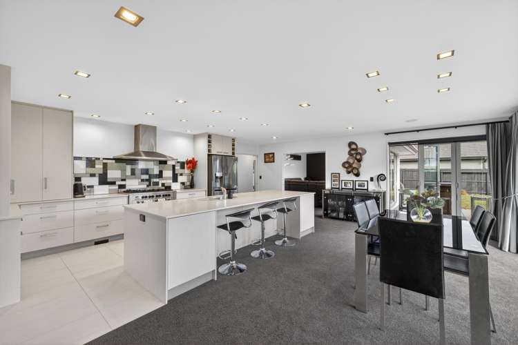 5 Reka Street Parklands_8