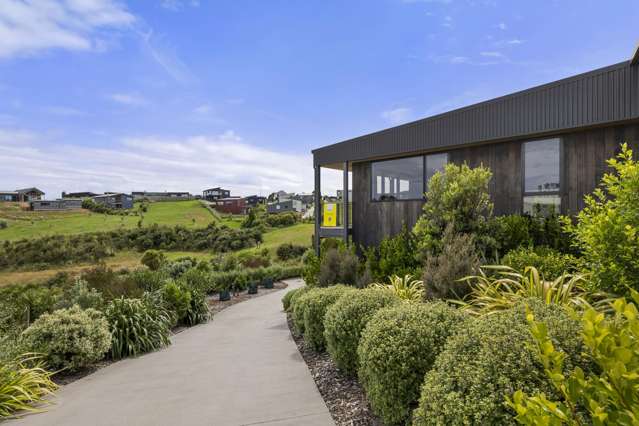 21 Maataitai Road Raglan_4