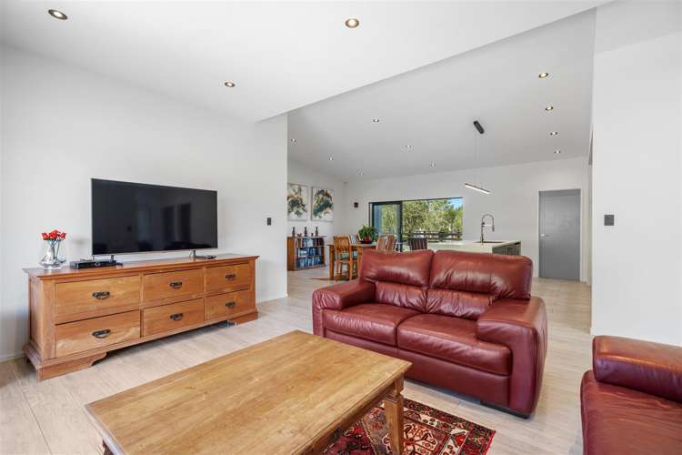 27 Poplar Glade Mangawhai_19