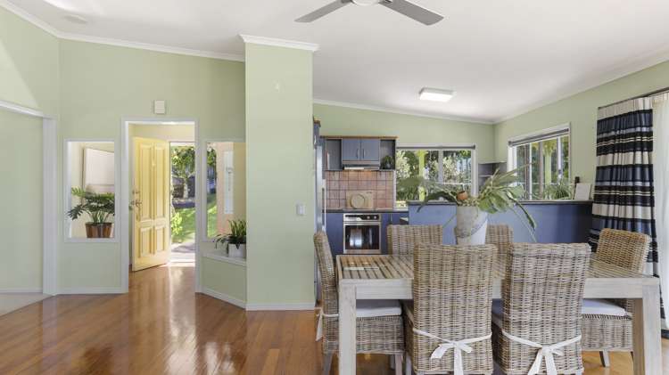 4 Careen Grove Gulf Harbour_13