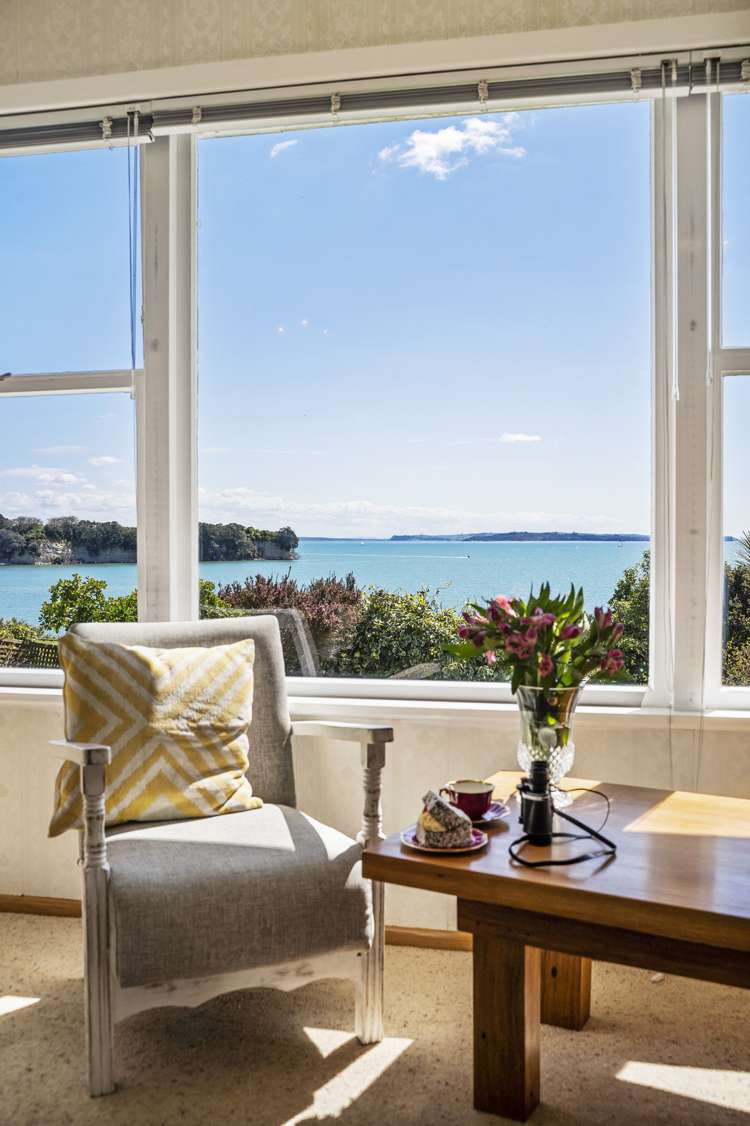 29 Hawke Crescent Beachlands_25