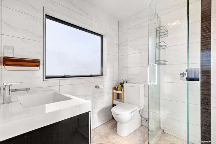 11 Keating Rise Northcross_17