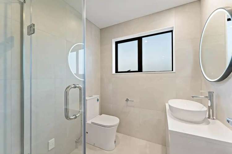 1/16 Binsted Road New Lynn_7