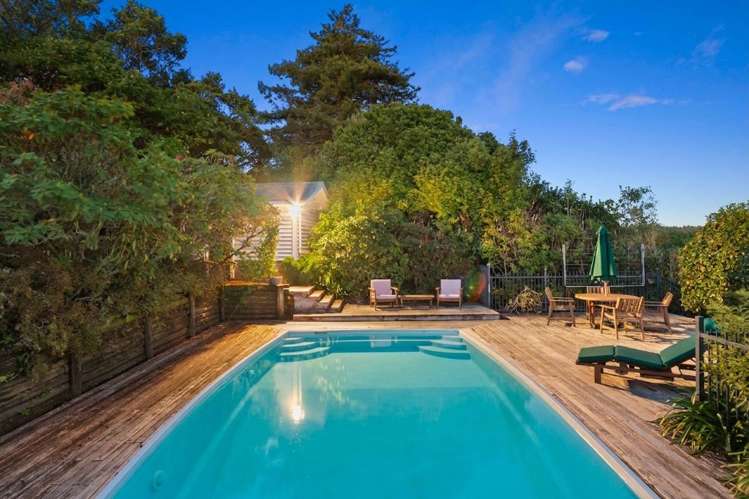 438 Pinnacle Hill Road Bombay_32