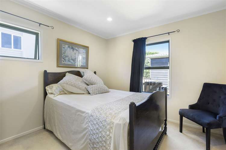 1315 Whangaparaoa Road Army Bay_13