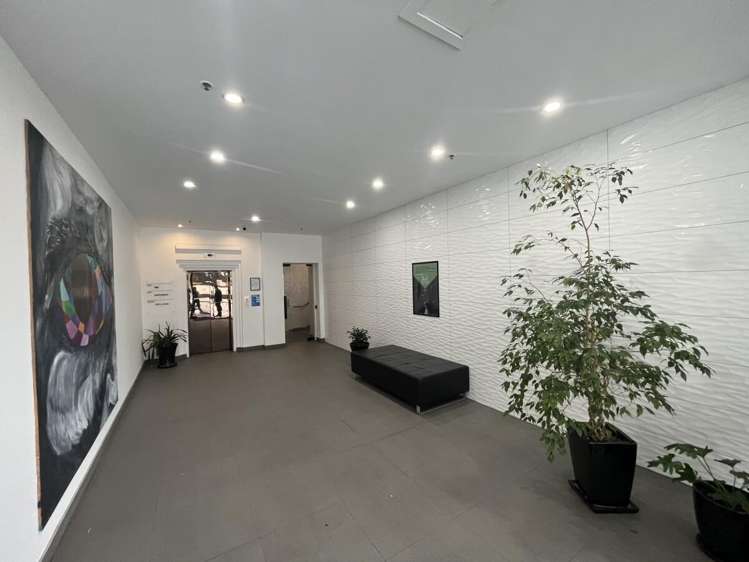 88 Broadway Newmarket_8