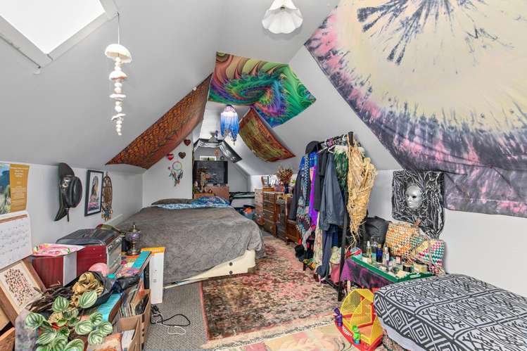 1 & 2/25 Marion Street Silverstream_24