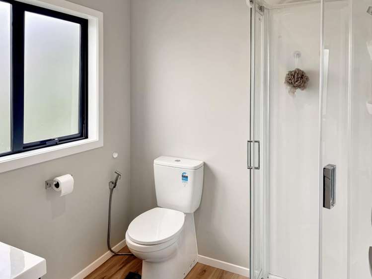 4 Grovedale Square 10629_6