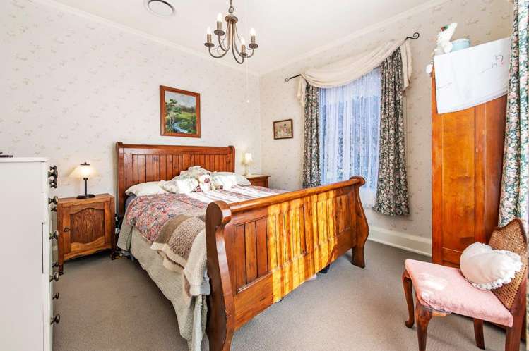 18 Brook Street Southbridge_7