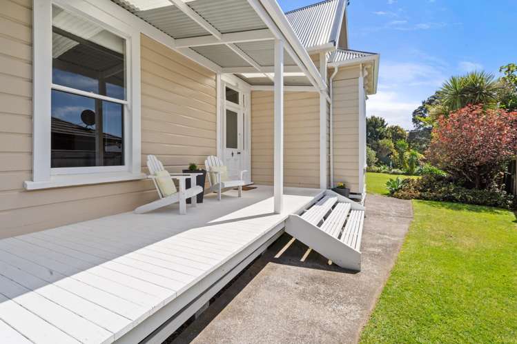 4 Handley Place Glen Avon_32