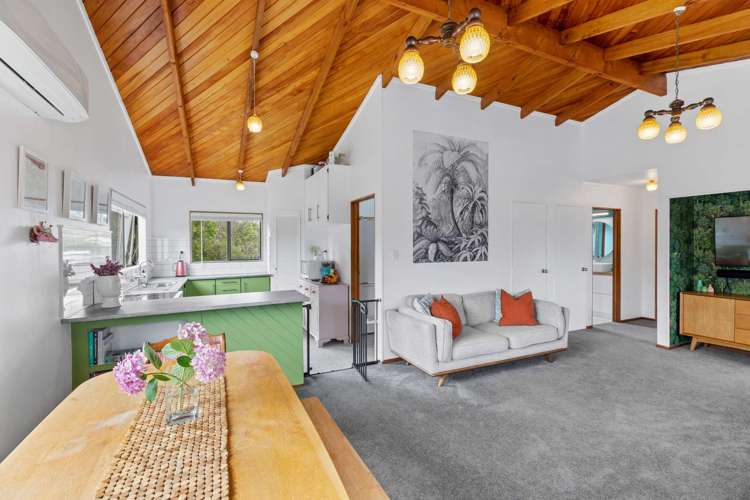 17 Te Moau Avenue Parakai_9