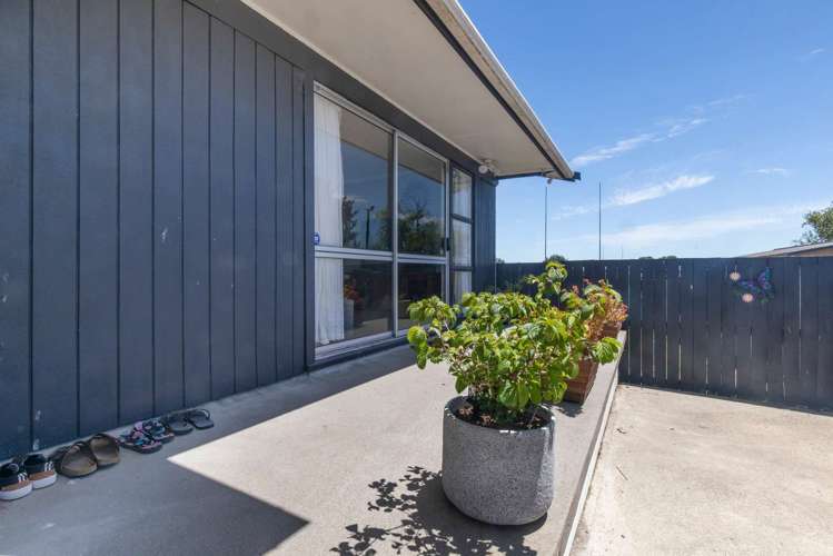 8 Margaret Place Deanwell_14