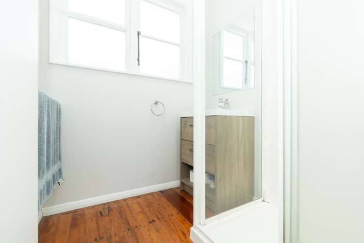 2a Bains Avenue Hamilton East_18