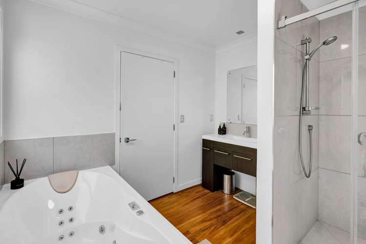 117 Poplar Grove Whalers Gate_15